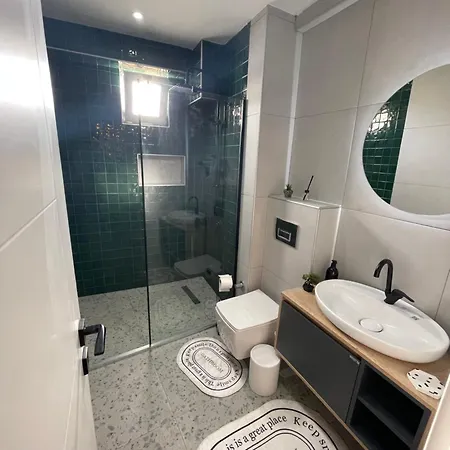 Lägenhet Golden Arrow Taksim 1 *